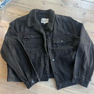 Men's Black Sherpa-Lined Denim Jacket